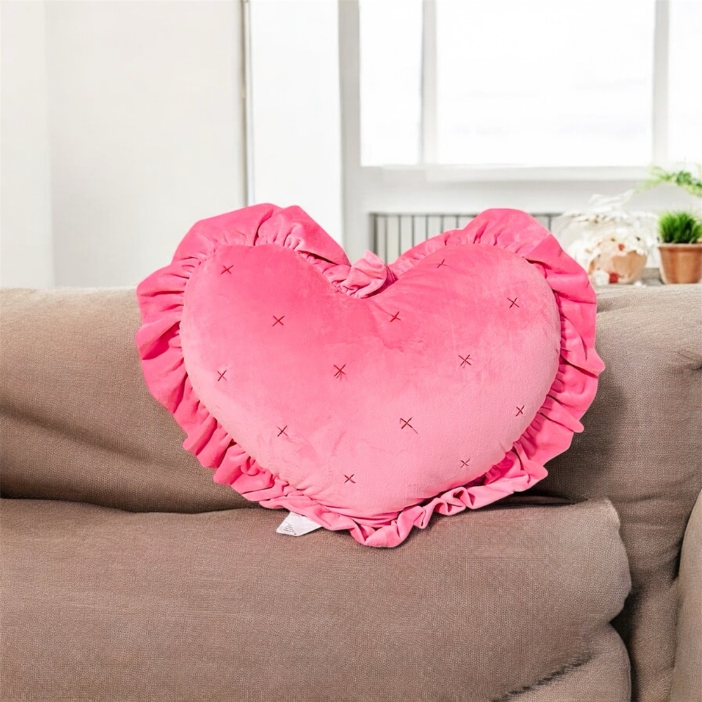 Oversized Heart Velvet Pillow with Faux Shearling Reverse Pink/Ivory - Threshold